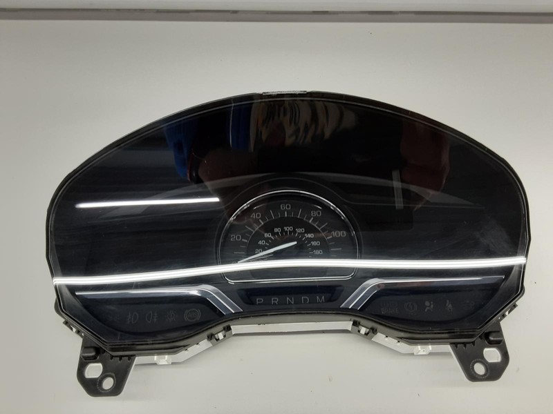 16-'17 LINCOLN NAVIGATOR Speedometer cluster floor shift 3.5L 88k miles OEM