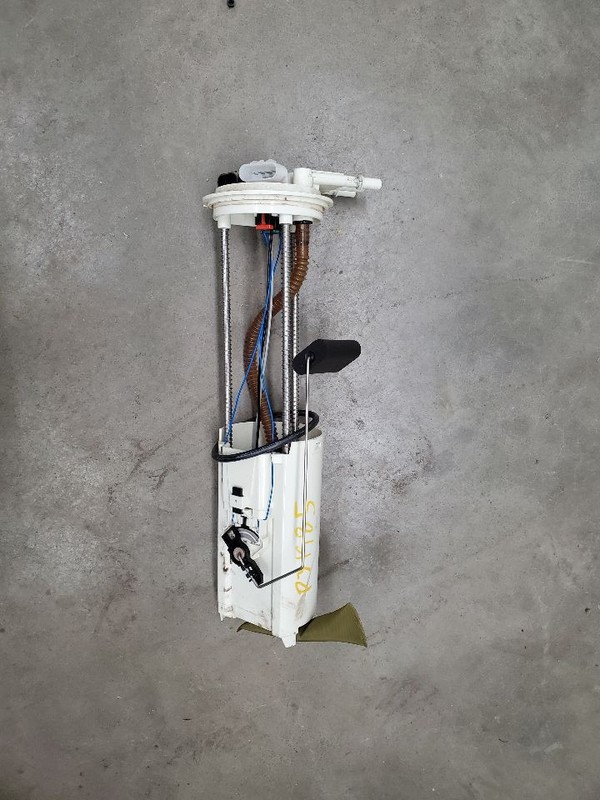 Fuel Pump Assembly With Opt 8J9 Fits 98-00 CHEVROLET 2500 PICKUP 294773