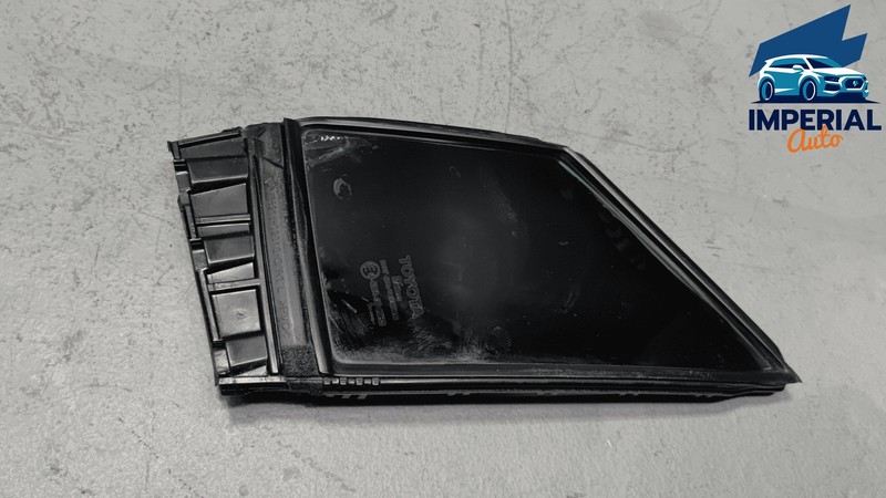 2020-25 Toyota Corolla Sedan Front Left Driver Door Window Vent Fixed Glass OEM