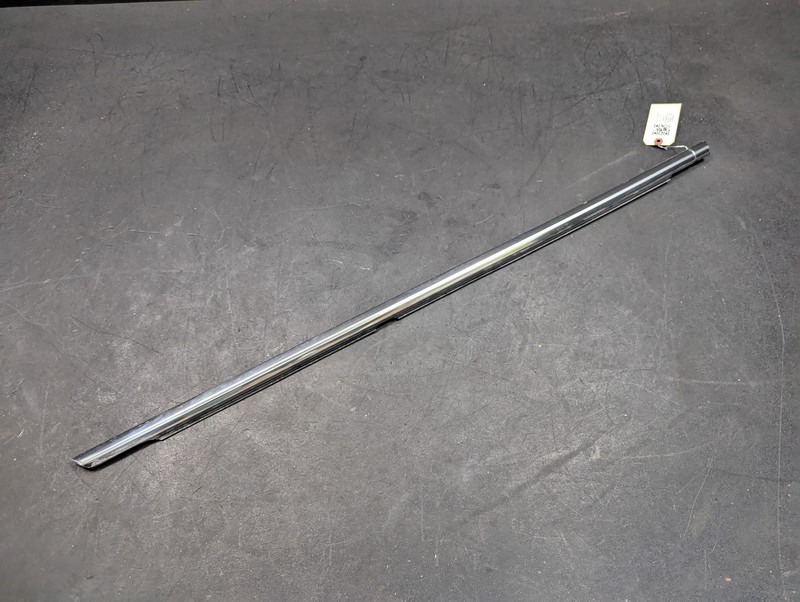 Rear Left Driver Door Window Belt Molding 2022 Cadillac CT4 22970643 2020 2021