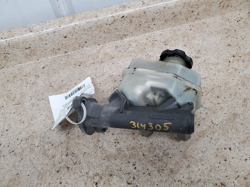 Brake Master Cylinder Fits 00 02-03 BONNEVILLE 304652