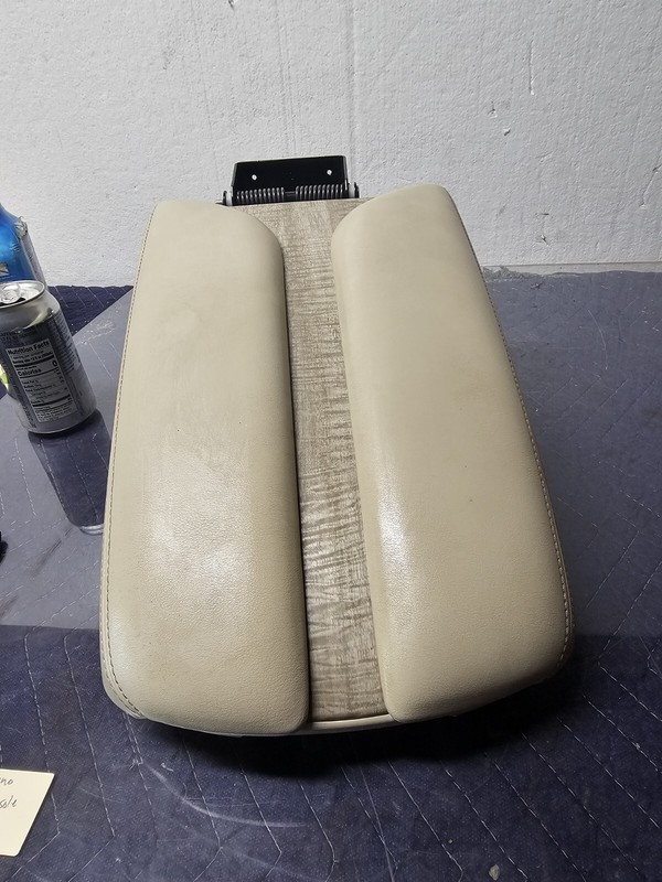 2019 - 2024 NISSAN MURANO FRONT CENTER CONSOLE ARMREST LID COVER OEM