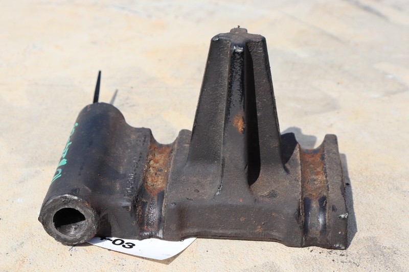 17-24 FREIGHTLINER CASCADIA 126 FRONT SUSPENSION AXLE STOP R16-20848-000 OEM