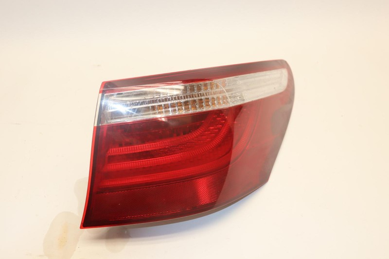2007-2009 LEXUS LS460 RIGHT PASSENGER SIDE QUARTER PANEL TAIL LIGHT LAMP OEM