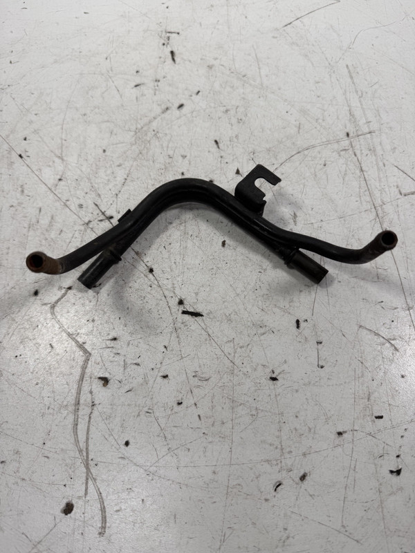 86-87 Honda CRX Civic SI PCV Breather Pipe 17135-PE7-6610 OEM