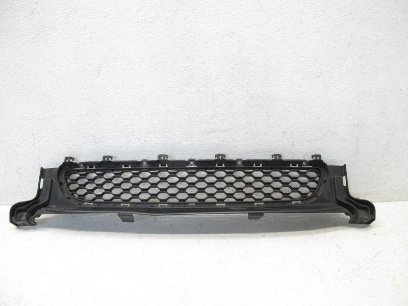 16-20 JAGUAR X260 XF BUMPER FRONT LOWER GRILLE TRIM CENTER OEM 121124B