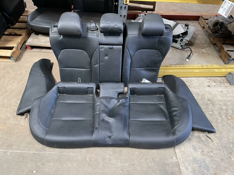 18-20 KIA STINGER REAR BLACK LEATHER SEAT SET LOWER UPPER CUSION SHOULDER BOLSTE