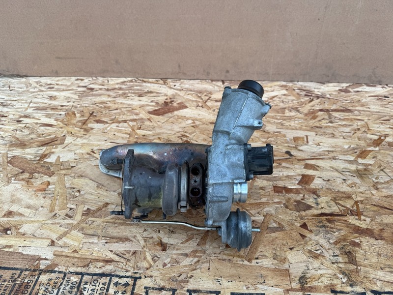 INFINITI QX30 2017-2019 OEM ENGINE MOTOR TURBO TURBOCHARGER MANIFOLD ASSY 2.0T