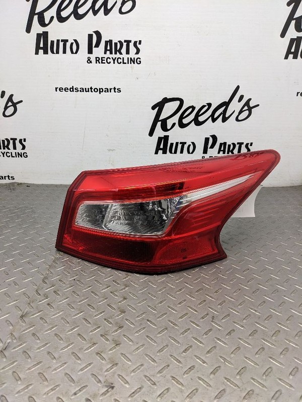Passenger Tail Light Quarter Panel Mounted Fits 16-19 SENTRA 1164142