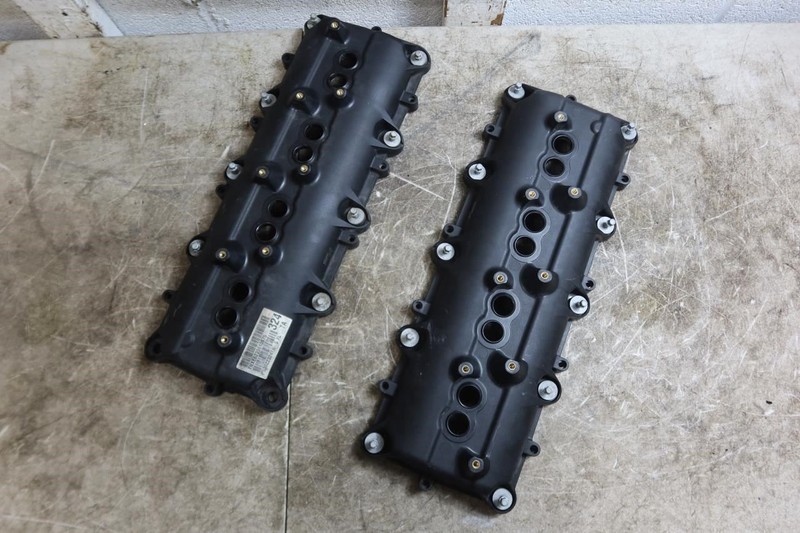 2006-2026 Dodge Durango 5.7L OEM Engine Valve Cover Pair Left Right