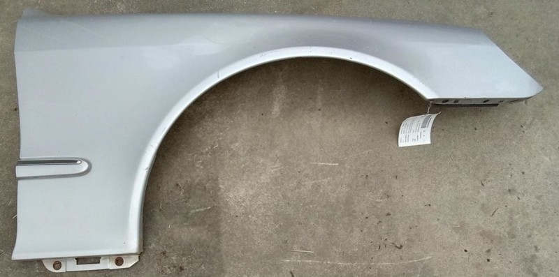 2000-2006 Mercedes S500 W220 RH Passenger Side Front Fender 59365 Silver