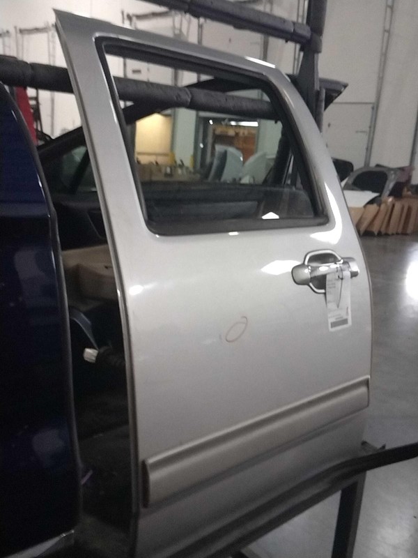 GMC Canyon 2012 Left Rear Door SILVER 256816 4655