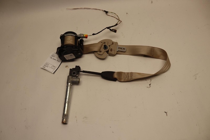 2015-2019 LINCOLN MKC FRONT RIGHT PASSENGER SIDE SEAT BELT OEM