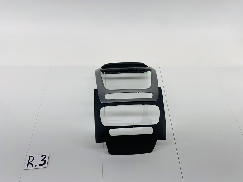 14-15 KIA SORENTO CENTER DASHBOARD INSTRUMENT PANEL SWITCH SCREEN DISPLAY OEM
