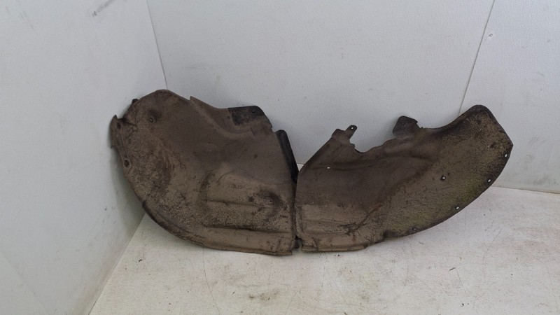 2018 - 2024 BUICK ENCLAVE REAR RIGHT INNER QUARTER LINER SPLASH GUARD OEM