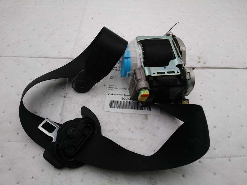 Used Front Right Seat Belt Front fits: 2016 Mercedes-benz Mercedes gla-class 156