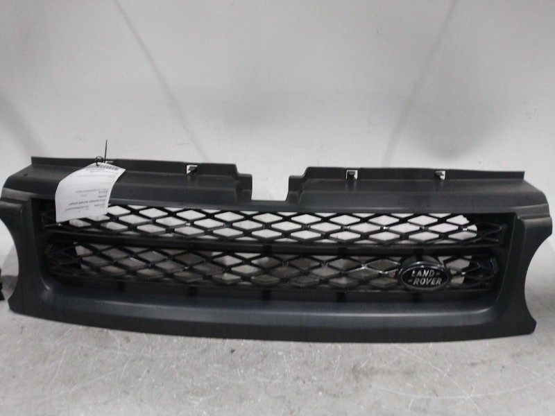 Used Upper Grille fits: 2010 Land rover Range rover sport upper HSE Upper Grade