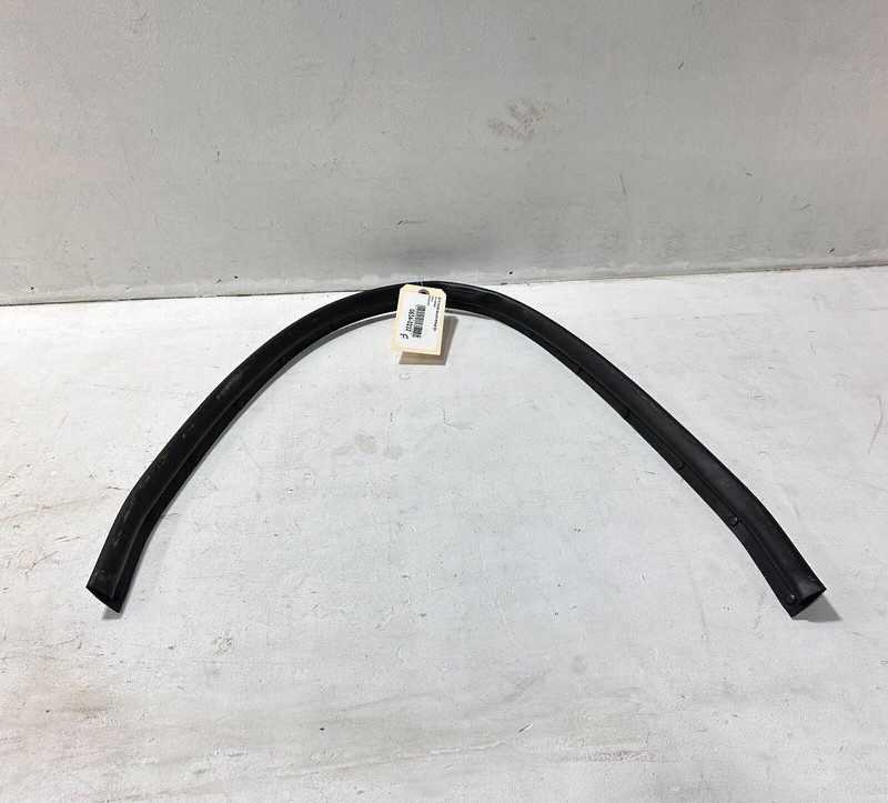 2018 - 2020 HONDA ACCORD HOOD BONNET FRONT FORWARD WEATHERSTRIP SEAL OEM