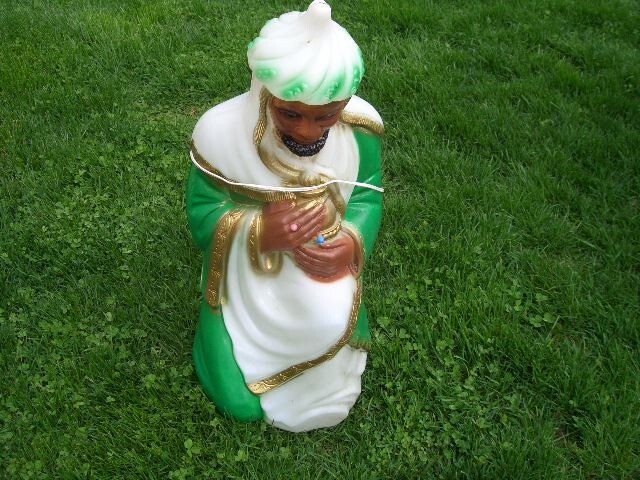 General Foam Nativity Wise Man green Robe 28" Christmas Blow Mold Lights