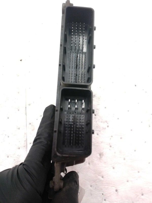 2019 Subaru Impreza Engine Control Module ECM OEM 22765AM66A 107K Miles