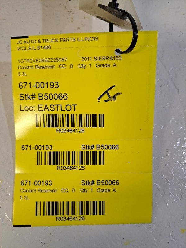 Coolant Reservoir Fits 07-19 SIERRA 2500 PICKUP 3464126