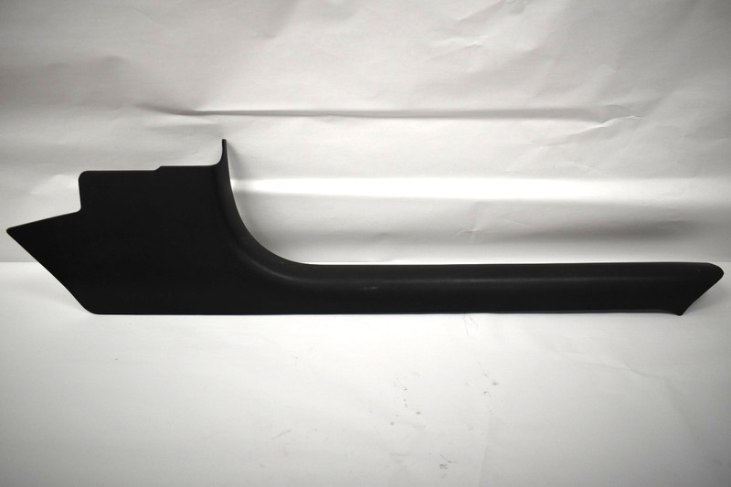 1997-04 CORVETTE C5 FRONT RH PASSENGER SIDE SILL PLATE OEM *10247092* *USED*