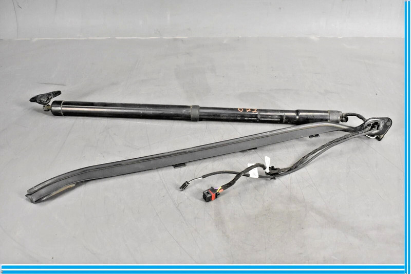 11-17 Volkswagen Touareg Rear Left Trunk Lift Cylinder Support Strut Shock OEM