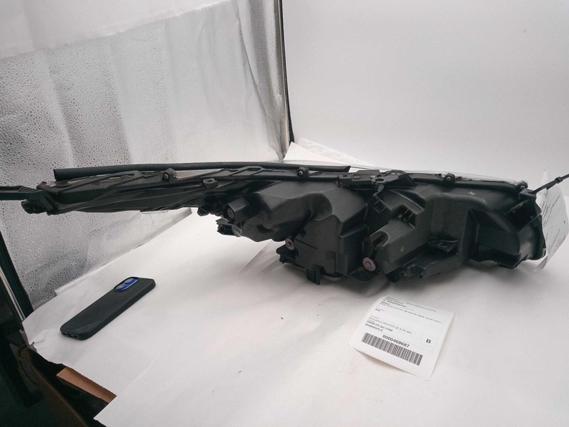 2020 Toyota Prius Left Headlight Assembly Grey OEM 634663 Used 133K Miles
