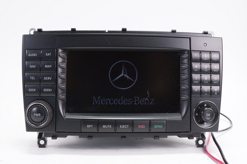 MERCEDES CLK Navigation Screen Radio Receiver Display CD ✅TESTED OEM 2005 - 2009