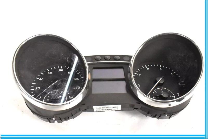 06-12 Mercedes W251 R350 R500 Instrument Cluster Speedometer 2514406311 OEM
