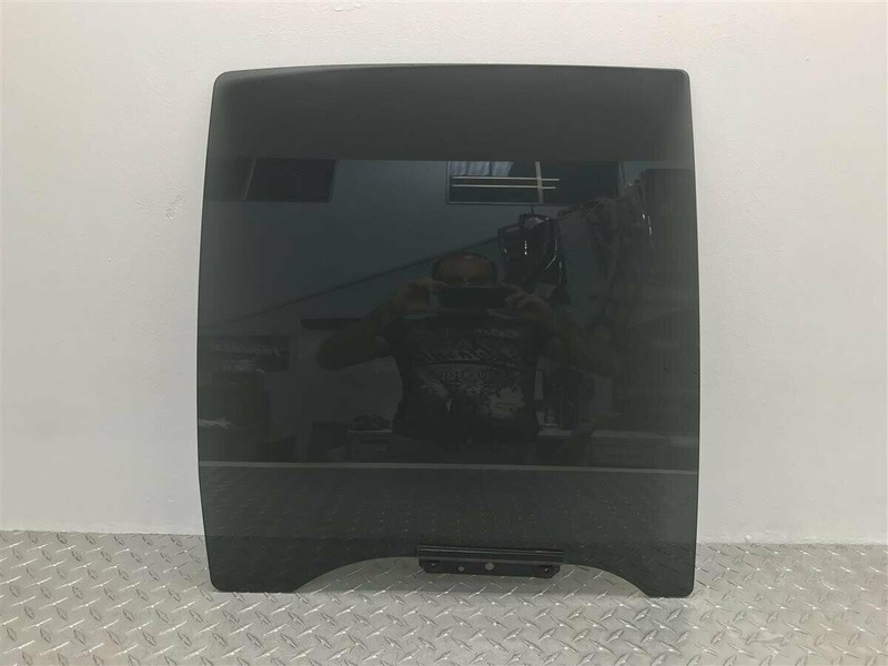 2000-2004 DODGE DAKOTA QUAD CAB DRIVER REAR DOOR GLASS WINDOW OEM 55257191AB