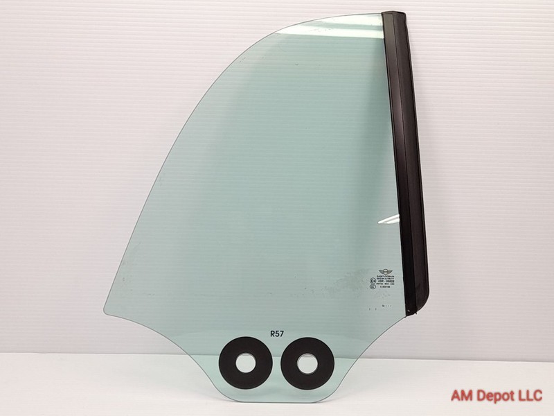 2010 Mini Cooper S R57 Cabrio Convertible Rear Left Driver Quarter Glass 2757769