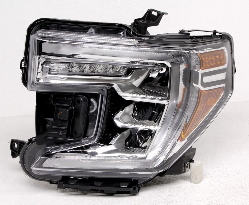 OEM GMC Sierra Denali, Sierra 1500 Left Driver Side Headlamp Missing Tab