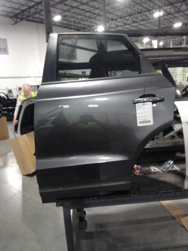 Audi Q3 2018 Left Rear Door GREY 573981 2283