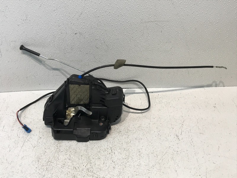 05-11 W219 MERCEDES CLS500 REAR RIGHT PASSENGER DOOR ACTUATOR OEM 2197300435