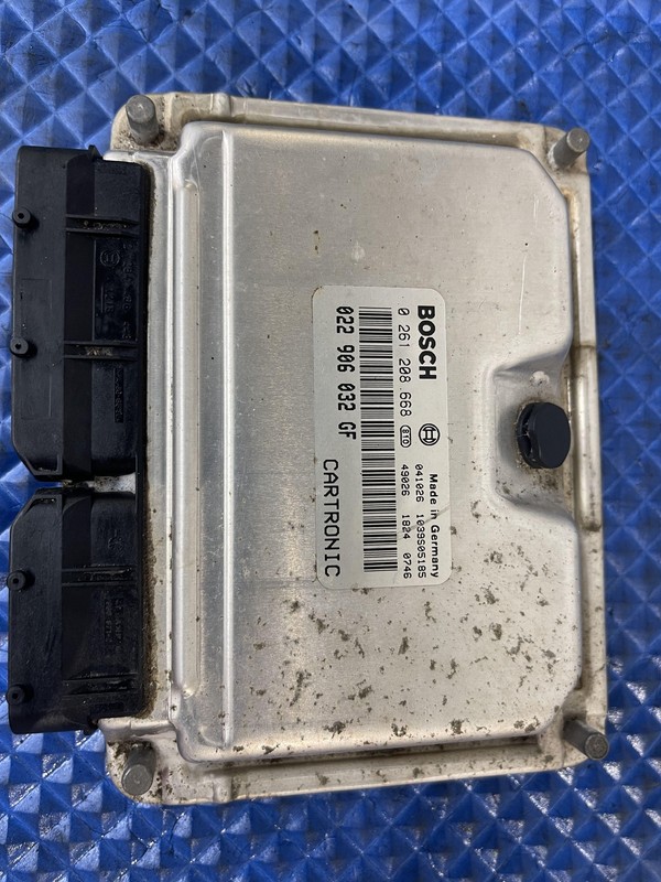 2005 PORSCHE CAYENNE 955 3.2L ENGINE CONTROL UNIT BRAIN BOX ECU ECM 022906032GF