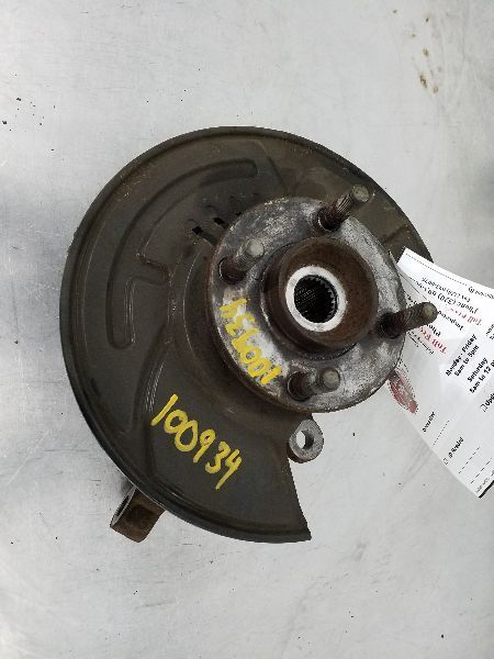 Driver Left Front Spindle/Knuckle Fits 12-16 VERSA 177333