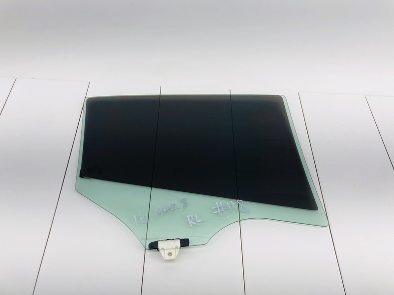 14-18 MAZDA 3 HATCHBACK REAR LEFT DRIVER SIDE DOOR WINDOW GLASS OEM #118