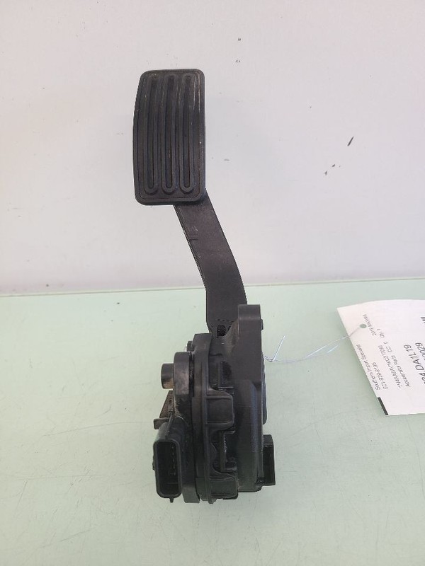 Accelerator Gas Pedal Fits 2019 Maxima 590701