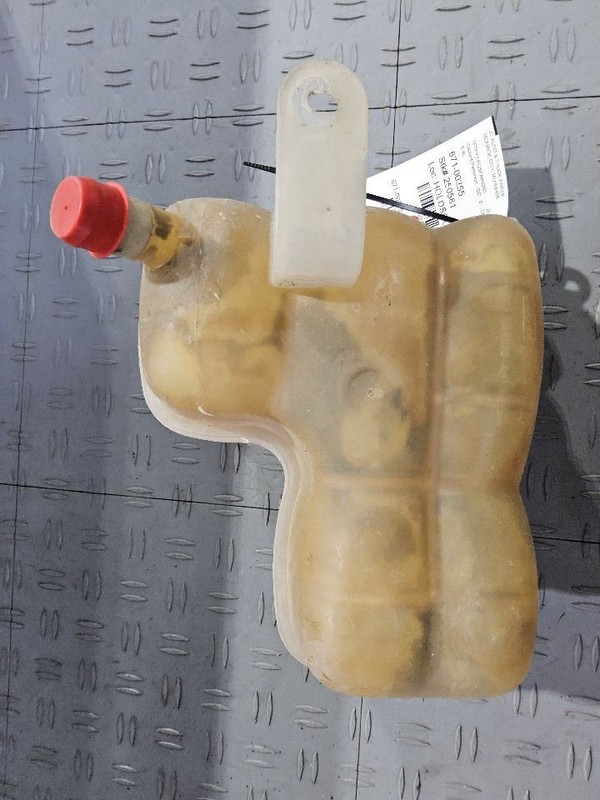 Coolant Reservoir Fits 04-08 FORD F150 PICKUP 3473107