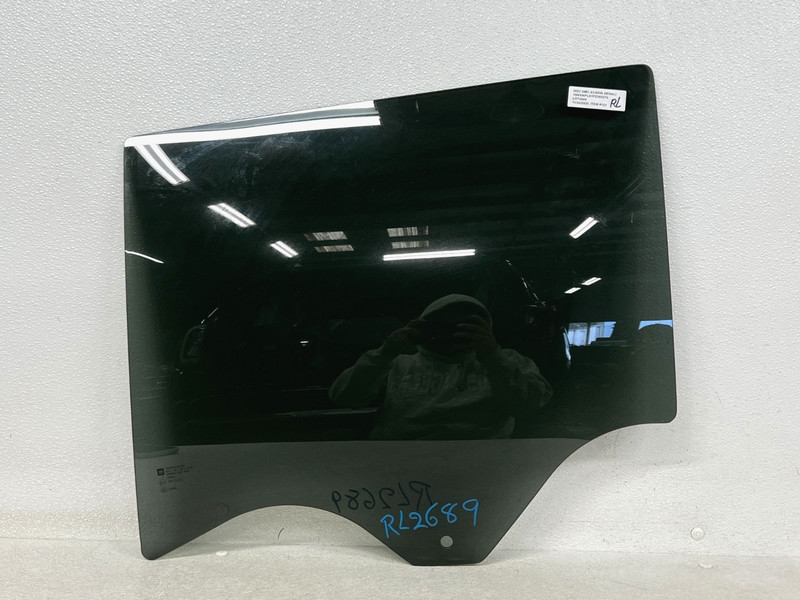 ⭐2017-2023 GMC ACADIA DENALI REAR LEFT DRIVERS DOOR WINDOW GLASS OEM LOT2689