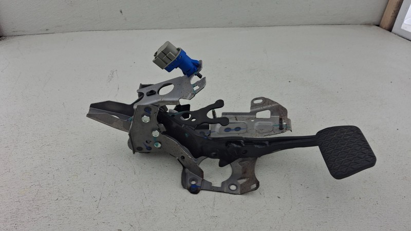 18-22 Ford Ecosport Brake Pedal Assembly OEM
