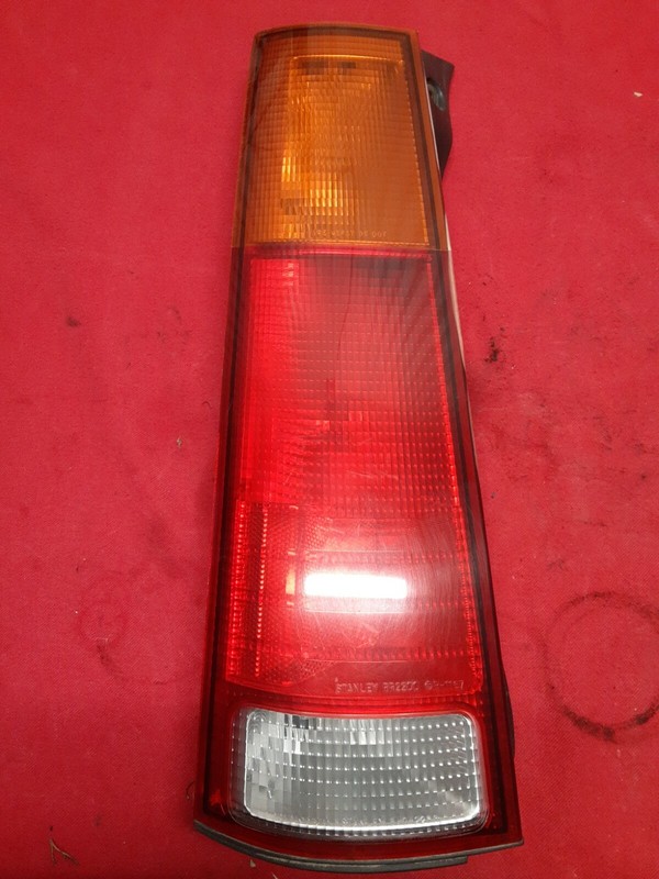 1997 1998 1999 2000 2001 Honda CRV CR-V LEFT DRIVER Tail Light Lamp