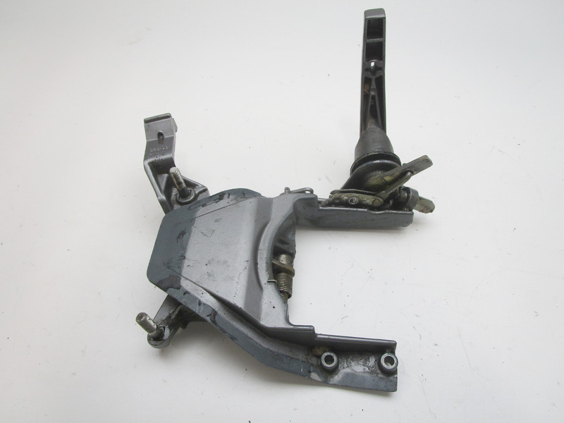 95548M Mercury Mariner Outboard Mounting Bracket Gear Shift Handle 84865M