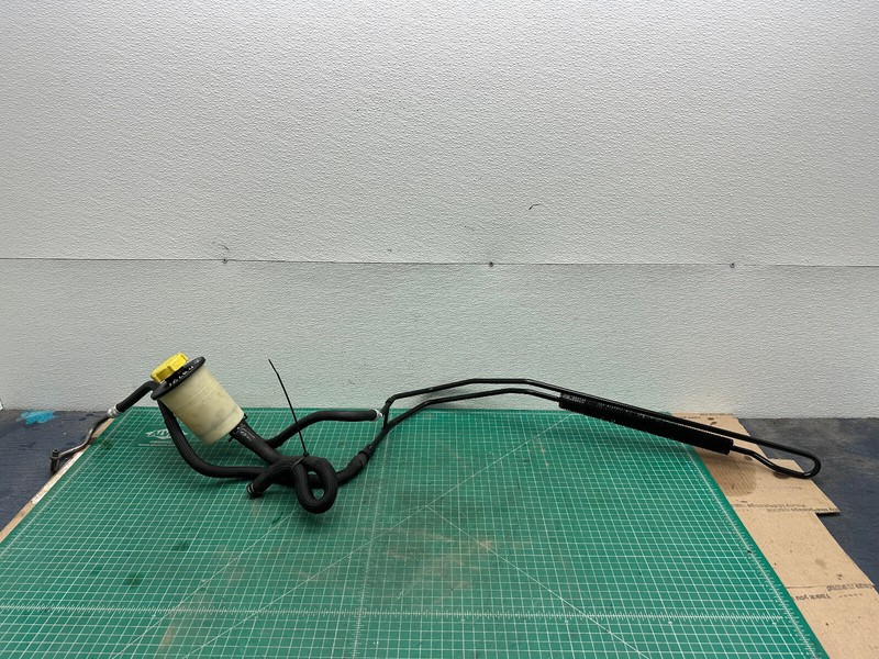 10-16 LAND ROVER LR4 POWER STEERING FLUID RESERVOIR TANK W/ HOSES OEM