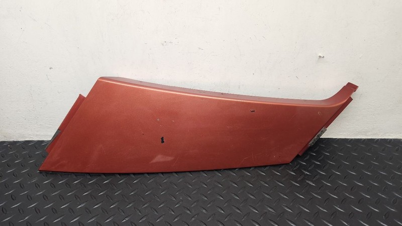 02-07 Saturn VUE Left Driver ''C'' Pillar Upper Molding Orange OEM 22724565