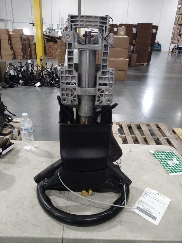 Used Steering Column fits: 2017 Chevrolet Colorado Floor Shift tilt and telescop