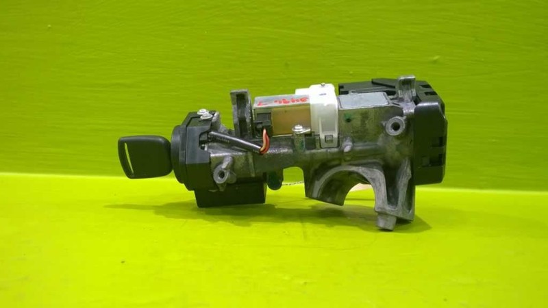 06-11 CIVIC EX SDN IGNITION SWITCH CYLINDER HOUSING W/KEY OEM 3496-7