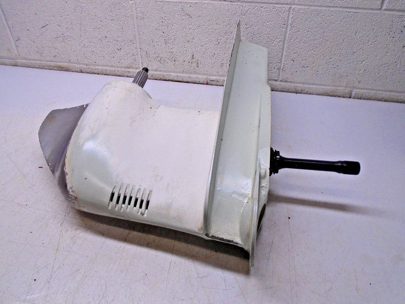 C Volvo Penta AQ 275 275A 270 Lower Unit GearcaseAQ125A