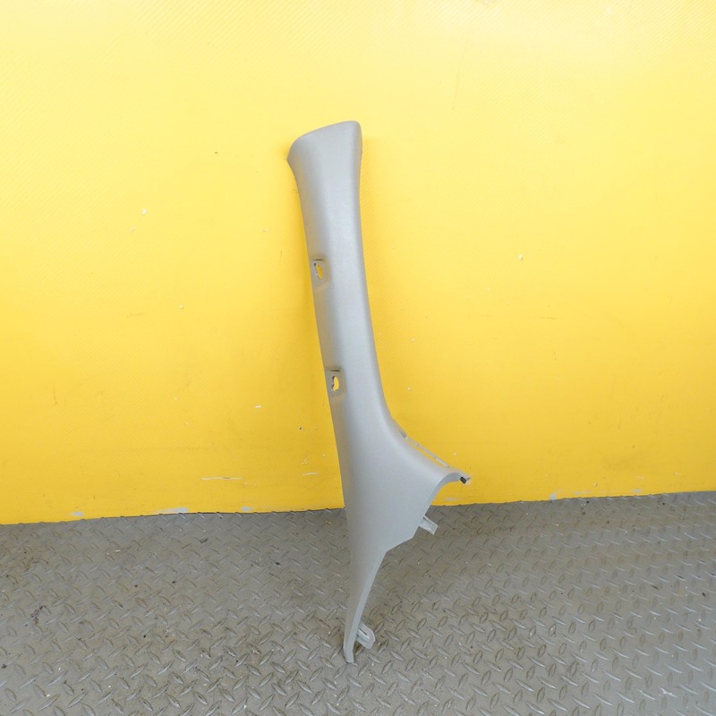 2022-2024 NISSAN FRONTIER WINDSHIELD RIGHT SIDE A PILLAR TRIM COVER PANEL OEM
